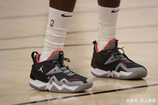 创历史！11名中国选手晋级斯诺克世锦赛正赛